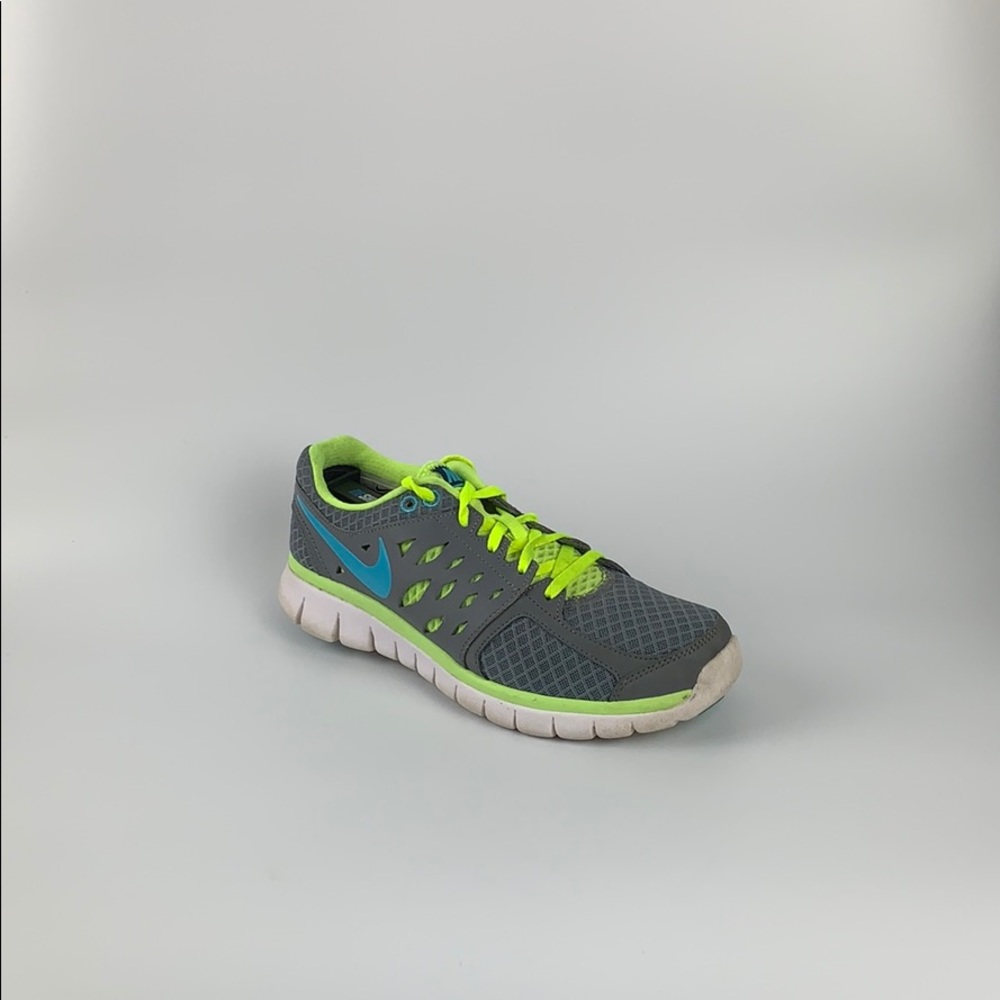 Nike Women’s Flex Run Size 7 580440-012